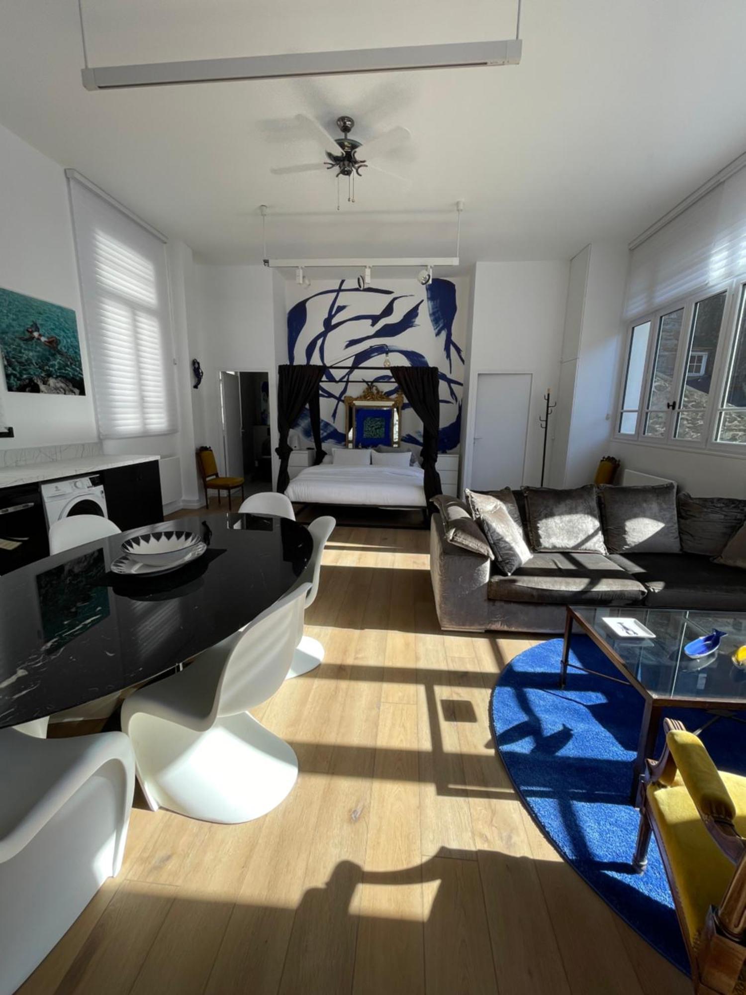 Le Loft Du Homard Bleu A Intra-muros Apartment